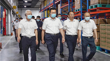 卢山副省长来298手游网站物流调研查抄防疫物资储蓄工作